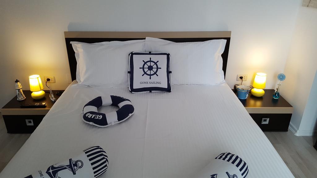 Alex Apartments Navodari Ngoại thất bức ảnh
